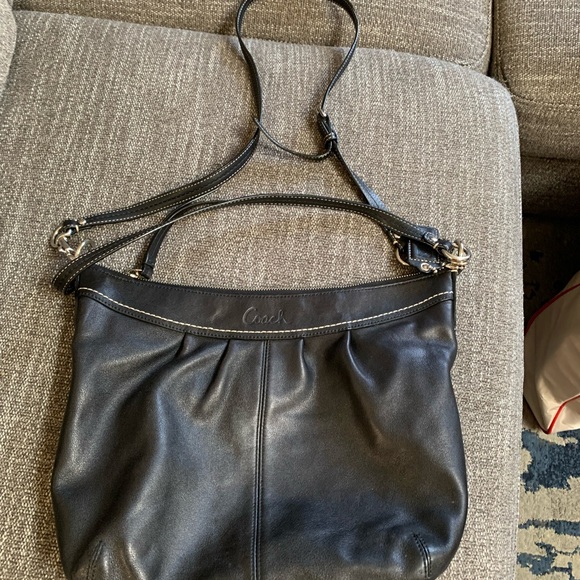 Coach - Picture 2 of 4